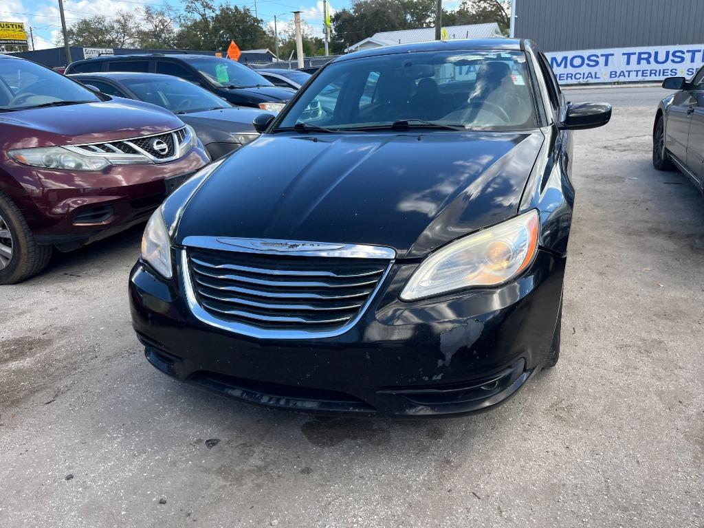 2014 Chrysler 200 Touring