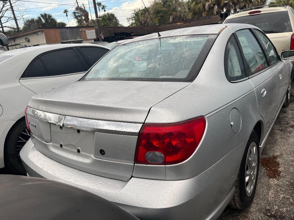 2004 Saturn L-Series 1 Sedan's photo