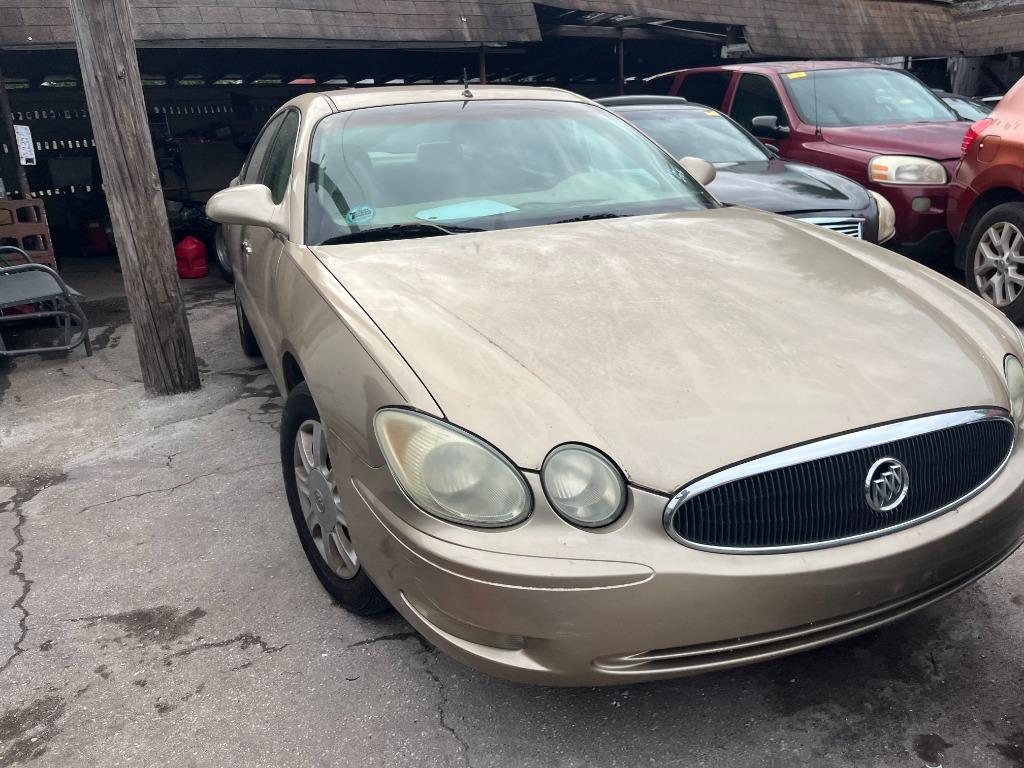 2005 Buick LaCrosse CX's photo