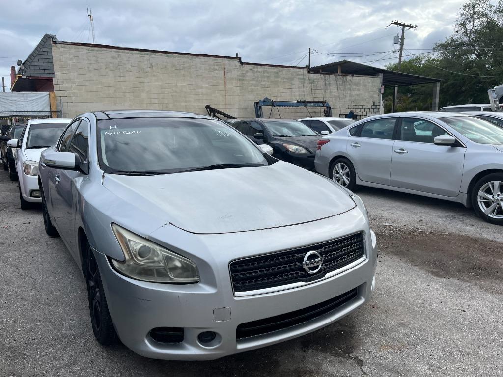 2012 Nissan Maxima