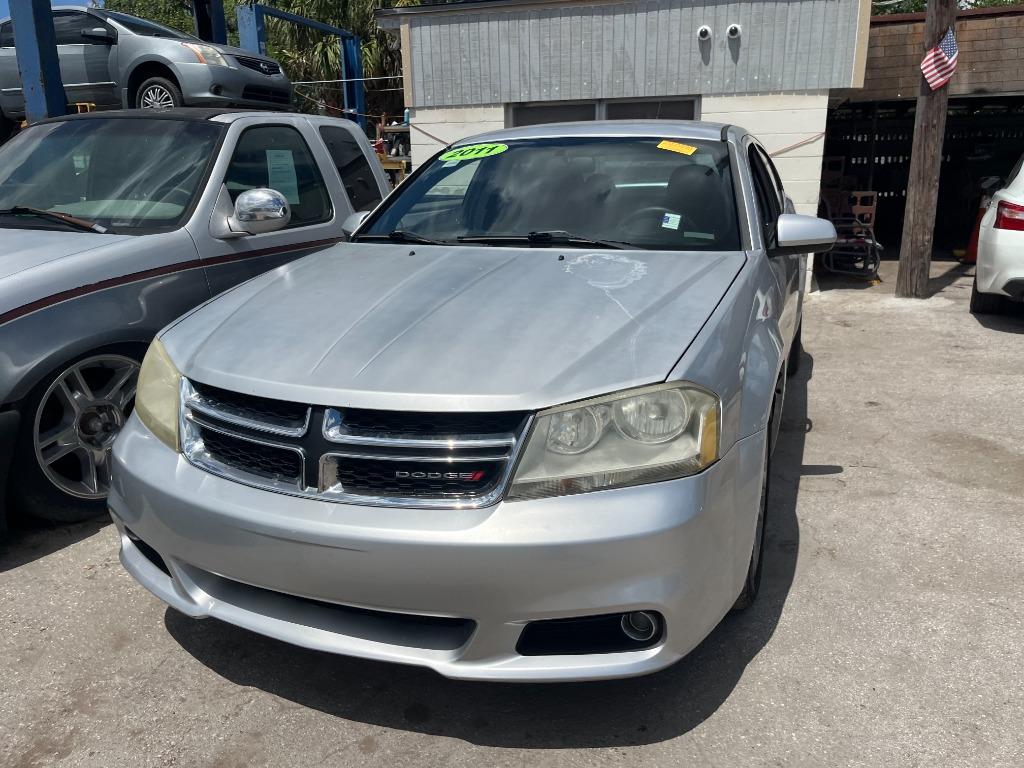 2011 Dodge Avenger's photo