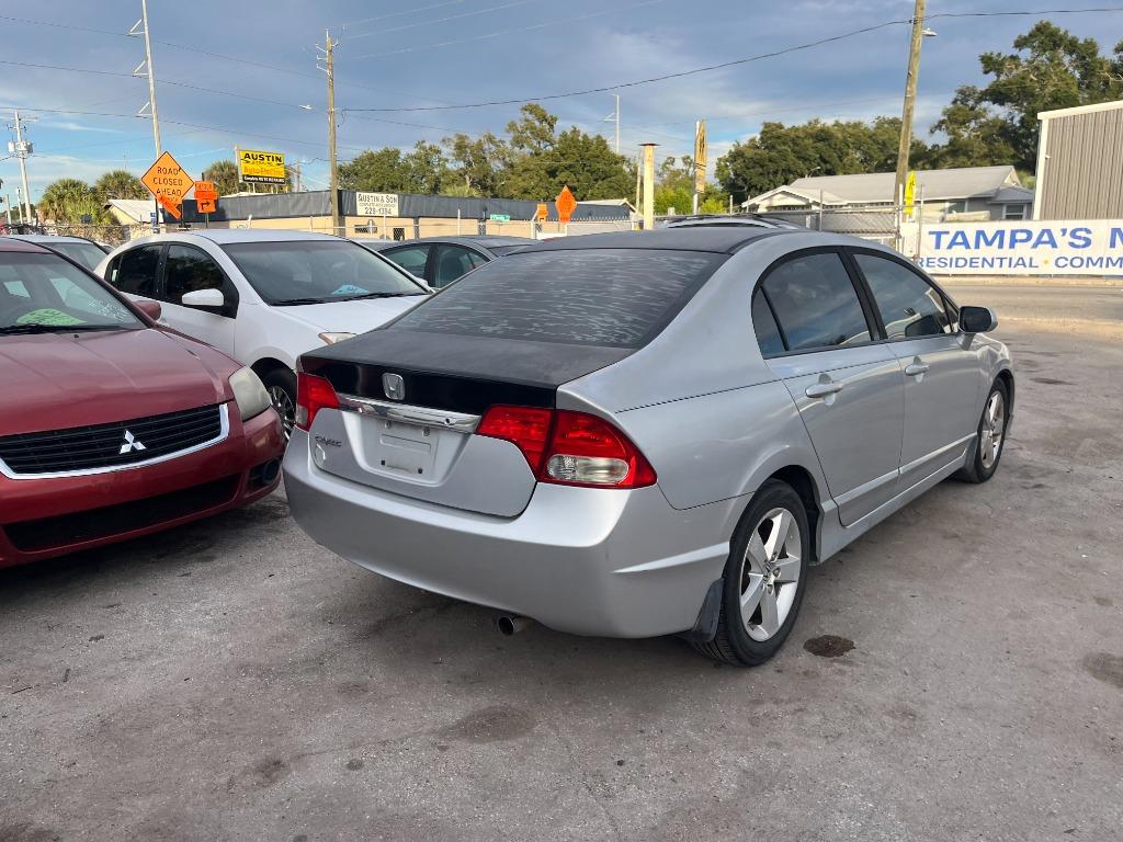 2010 Honda Civic LX - Photo 11